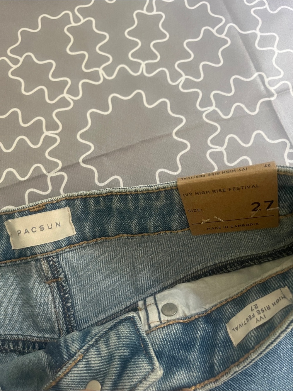 Pacsun medium blue Ivy High-Rise festival Denim Shorts - Picture 3 of 4